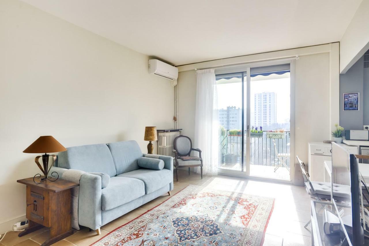 Charming Apartment With Terrace By Weekome Paris Exterior photo